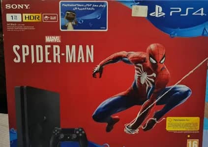 PlayStation 4 slim 1tb. 2 controller Ps4 slim 1tb 2 controller