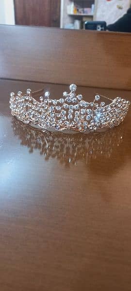 Wedding/ Bridal / Party/ Princess Crown