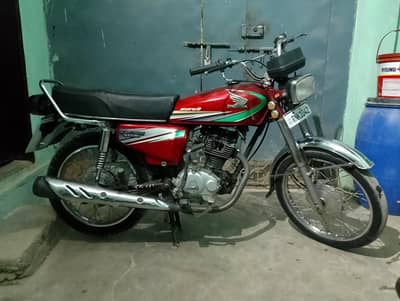 honda CG 125cc  Rahim yr khan