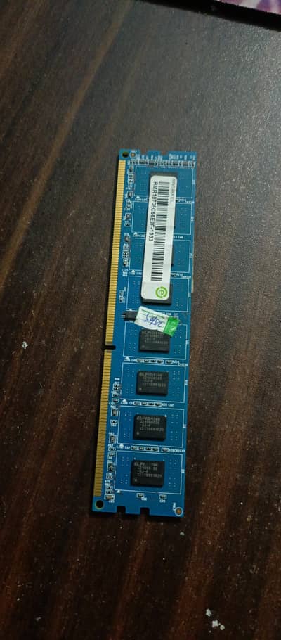 DDR3 4 GB RAM