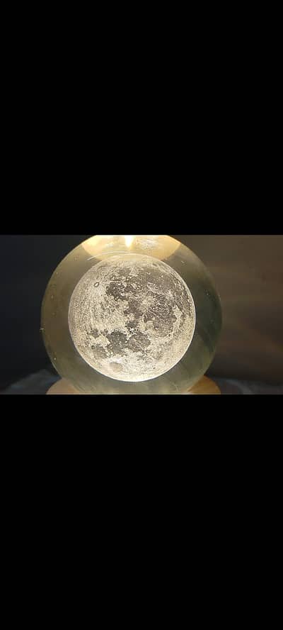 cristal ball moon lamp