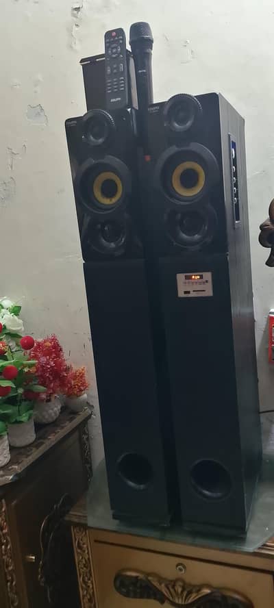 colors Bluetooth speaker urgent sale