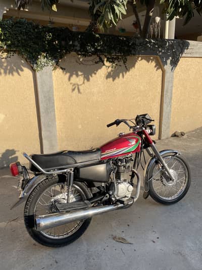 Honda CG 125 (2014 Model)