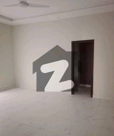 Looking For A House In I-8