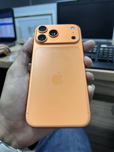 Iphone 17 pro max 512gb PTA Approved