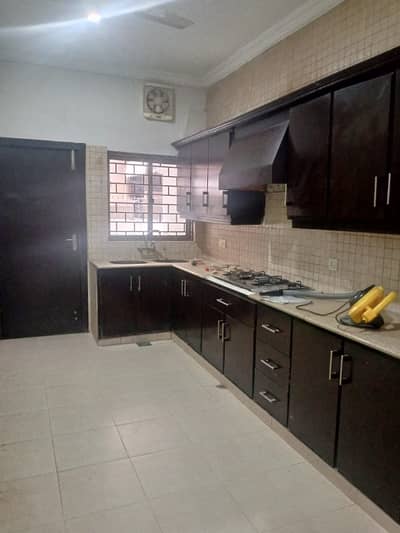 14 Marla Lower Portion For rent In Islamabad