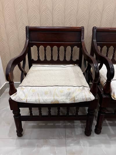 5 Seater Sofa Set wooden Good Quality