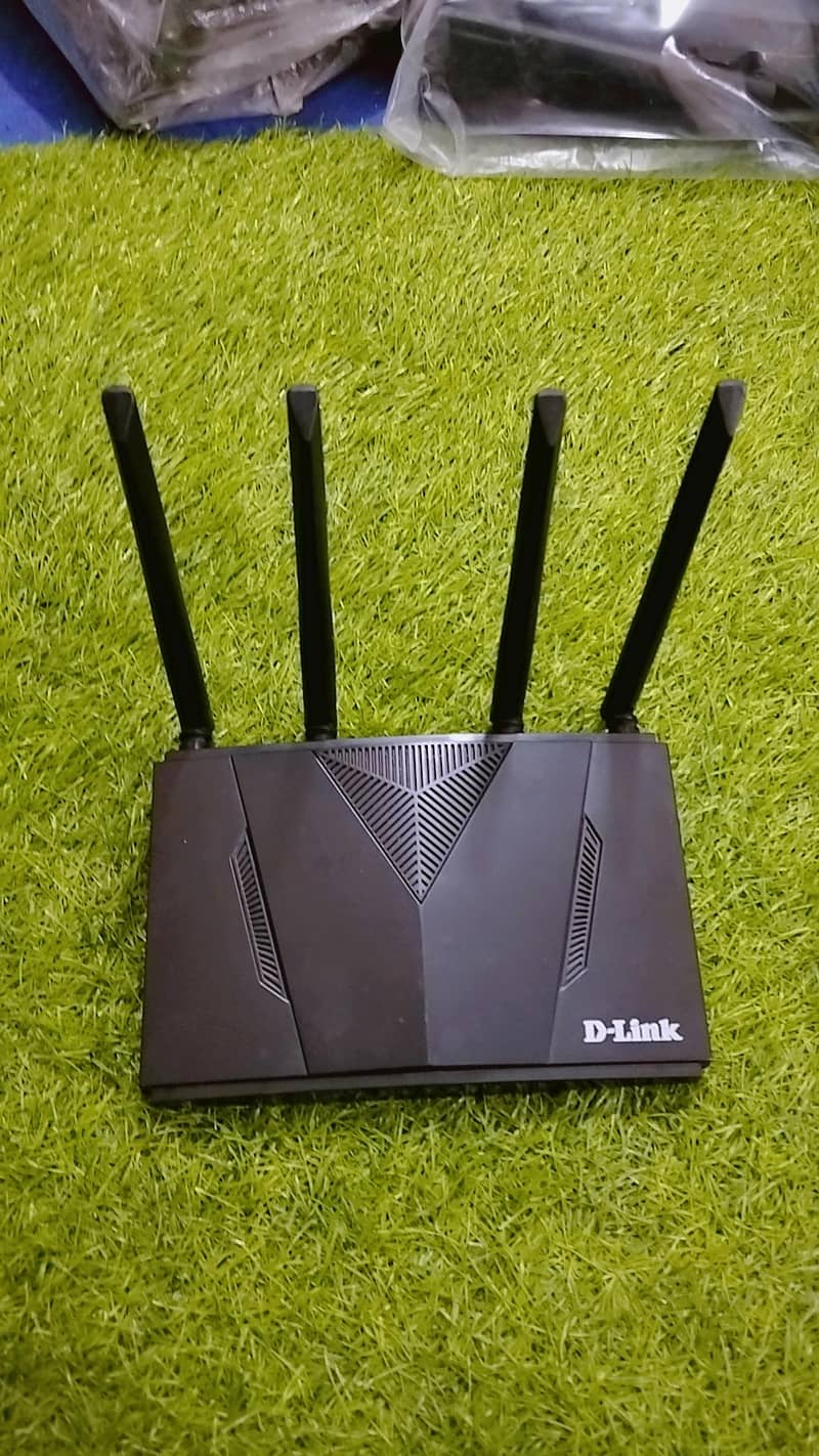 Dlink M960 4G Lte Dualband PTA Approved Wifi Router - Networking ...