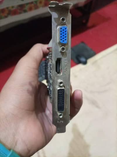 Msi 2gb graphic card 10/10 condiotin.