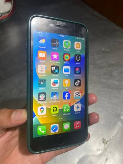 I phone 8 plus 64 gb