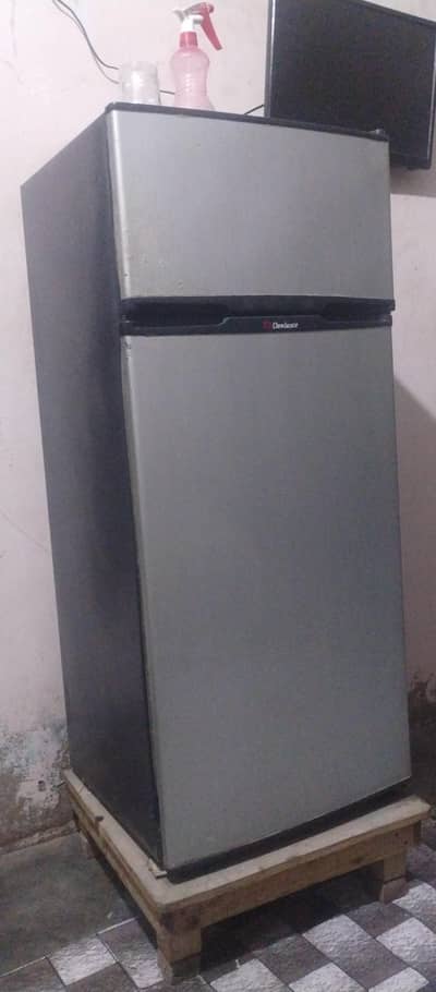 Dawlance refrigerator small size