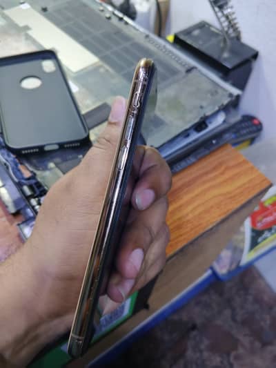 I phone XS PTA proved 256 gb