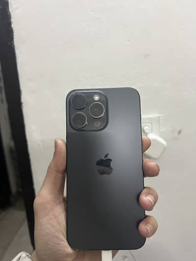 15 pro max 256gb fu 4 month sim time