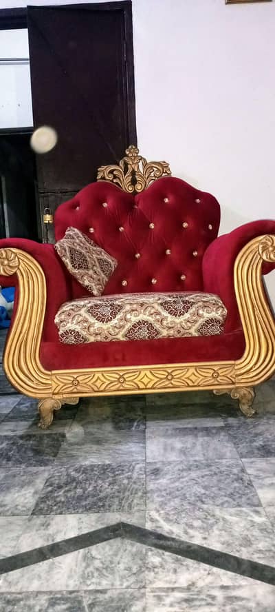 Good condition sofa set
