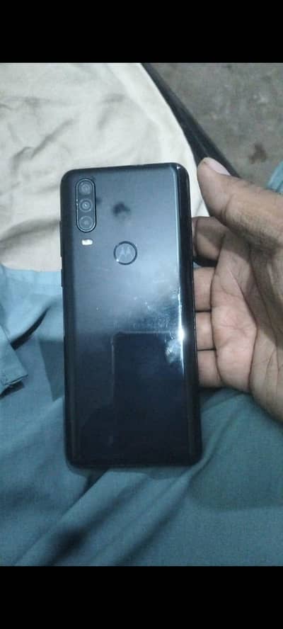 Motorola one action 4/64 14500rs
