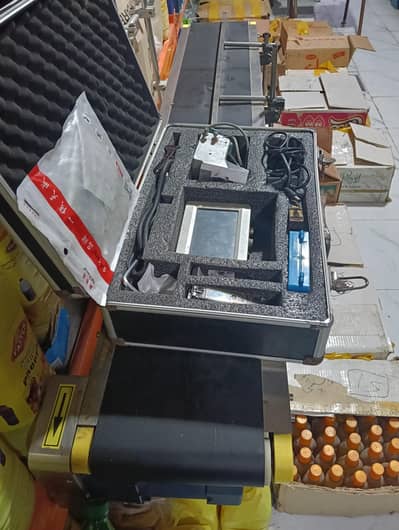 Assembly Line Inkjet Price & Batch Printing Conveyer Laser Machine