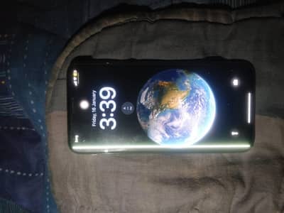 iPhone XS Max 64 GB 2 months sim time