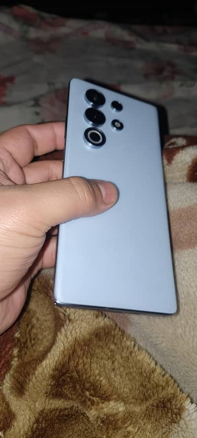 itel s25ultra  10/10. condition 16gb / 256gb with comp. box