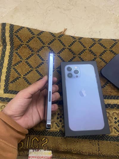 Iphone 13 pro max 256gb pta approved with box
