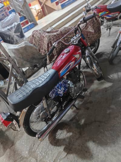 Honda CG125 (92 Model) Punjab Number