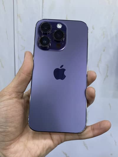 I phone 14 pro 128 GB Jv 95% Battery health 10 by 10