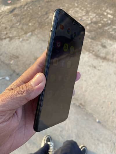 Samsung A03 (3/32) dual sim penal main line hy gira hy pic dakh lain