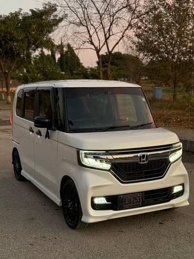 honda N Box Custom