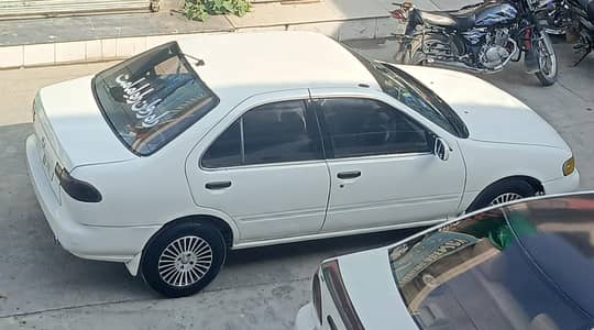 Nissan Sunny