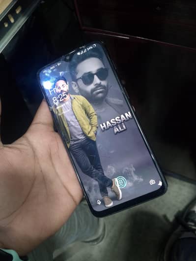 One Plus 6t 8/128 snapdragon 845