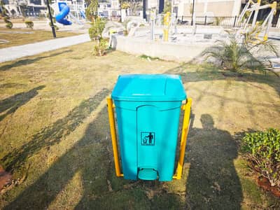 90 liter hanging dustbin