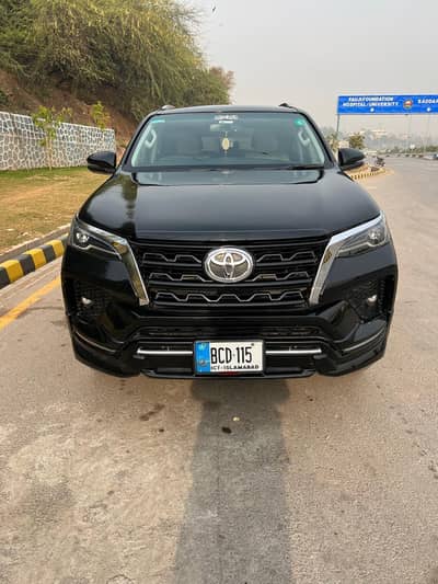 Toyota Fortuner sigma