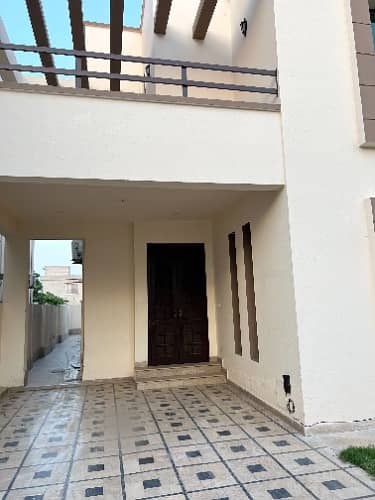 10 Marla Used House for Sale in Fazaia Housing Scheme Phase 1