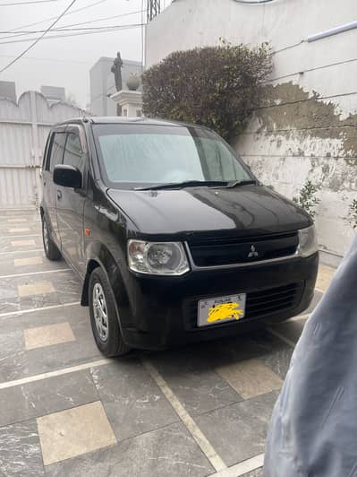 Nissan Otti 2008/13 in excellent condition