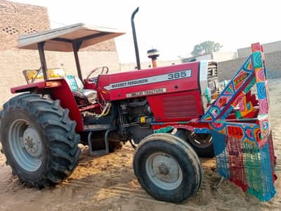 Massey Ferguson 385