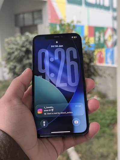 iPhone 12 64GB LLA Model