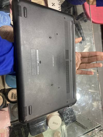 Dell latitude 3380