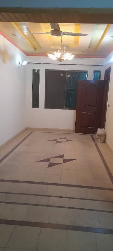 For Rent 6 Marla lower portion ( Video available) Location Ghalib Colony Near Samanabad lhr