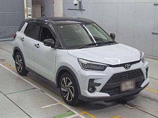 Toyota Raize z pakege