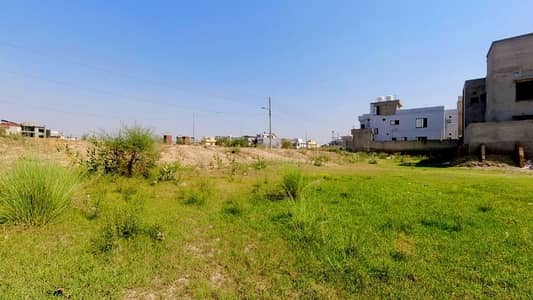 1 KANAL RESIDENTIAL PLOT FOR SALE