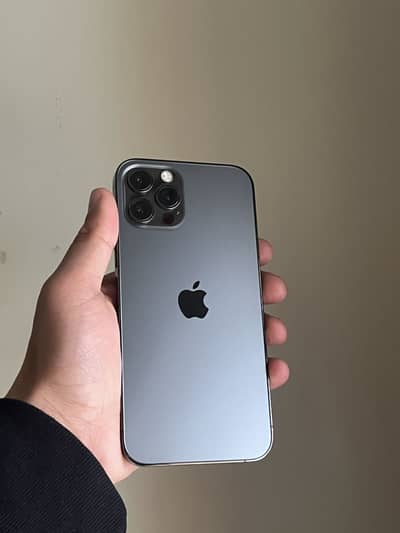 iPhone 12 Pro waterpack