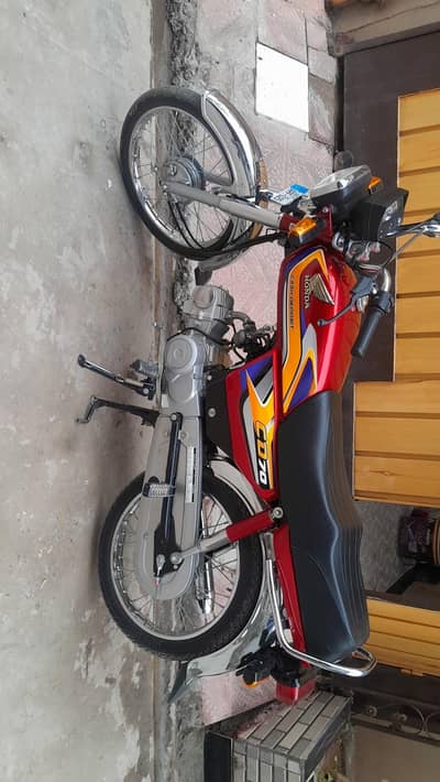 honda cd 70 2025
