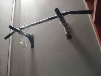 Wall hanger gor pull ups