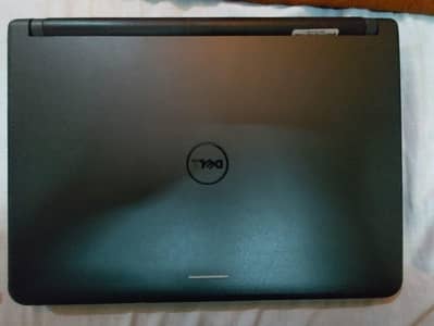 Dell , cor i3 5th Gen , 8GB RAM , 128 GB SSD HARD DISK .