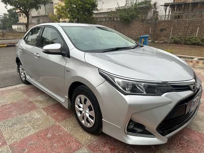 Toyota Corolla GLI Auto 2017/2018 Uplift Shape