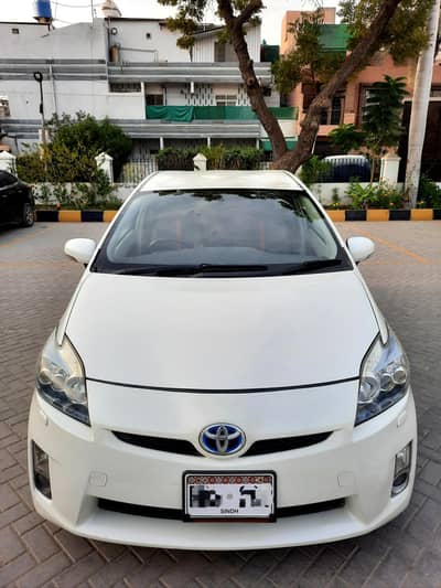 Toyota prius 1.8 S led