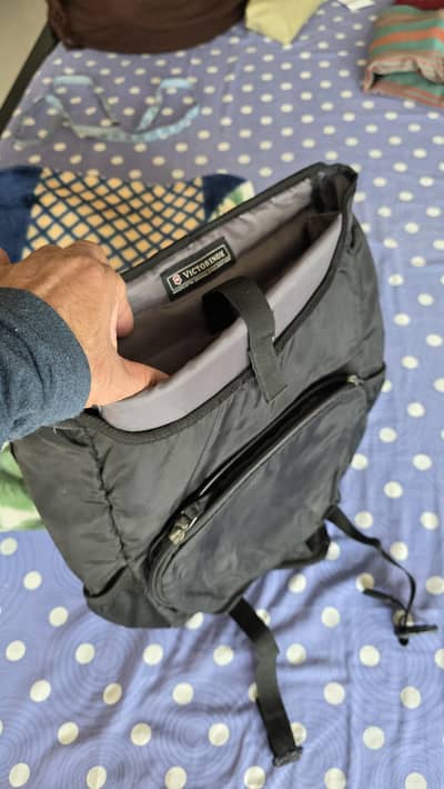 labtoo bag vectoriknox