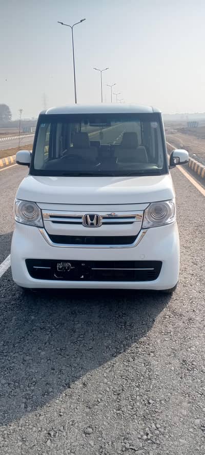 Honda N Box L Sensing