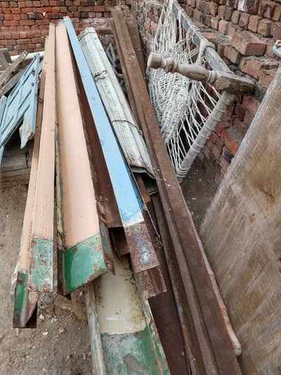 gadar TR darwaze window BAly