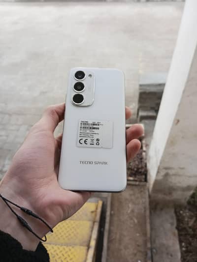 Tecno spark 40 por puls 030535535992