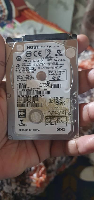 HGST Travelstar laptop Sata hard drive 500gb